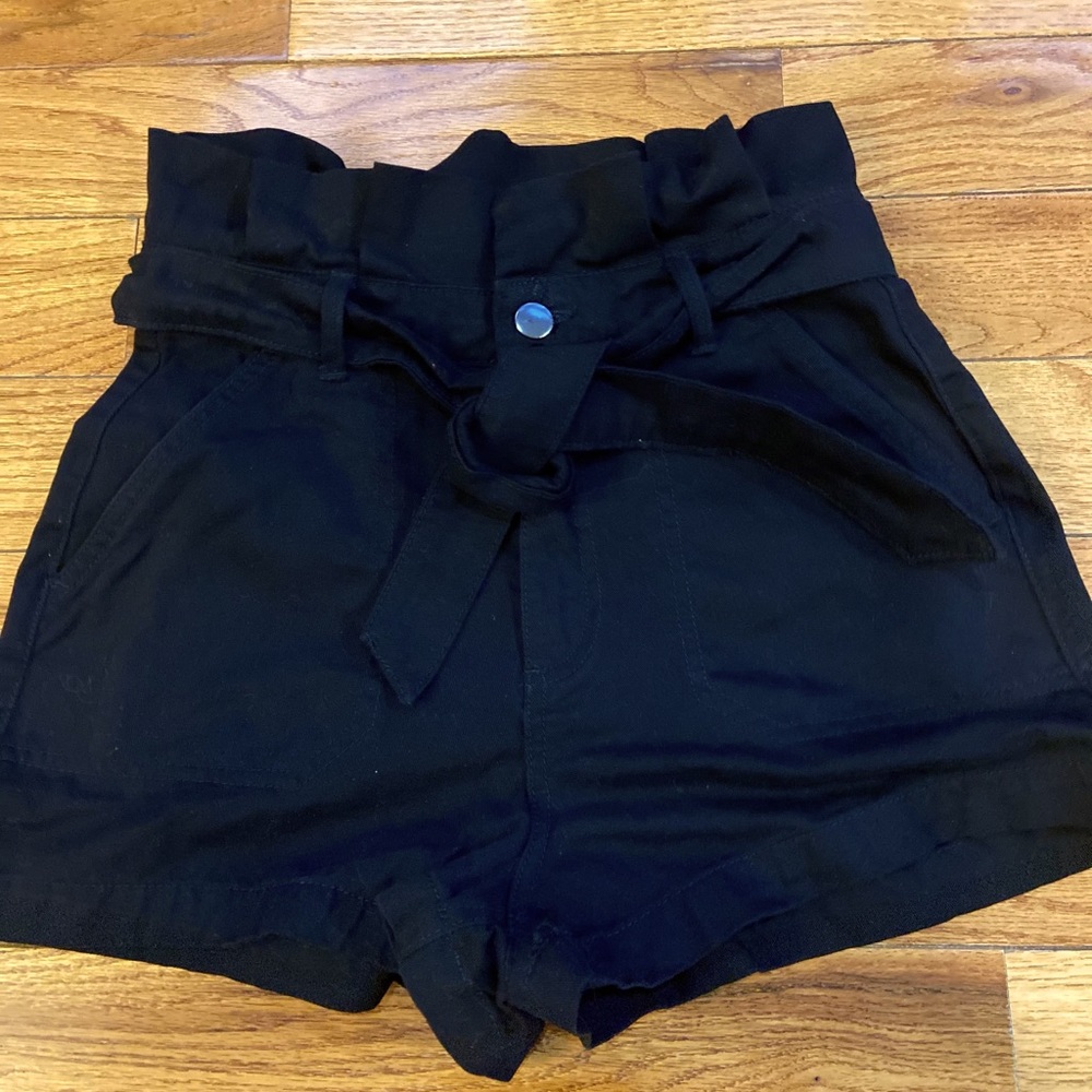 Society-street wear paper bag Shorts . Small